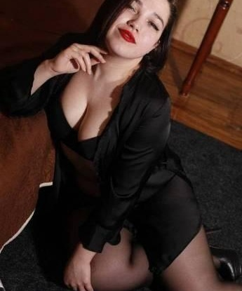 Ты окунешься в мир наслаждения и страсти со мной. Возможности моего тела безграничны, мои нежные прикосновения окутают тебя сладостным блаженством. Я сделаю все, чтобы ты был доволен – мое тело заряжено энергией и готово удовлетворять твои желания. Мои умелые руки и горячие губы погрузят тебя в мир наслаждения. Позволь мне расслабить тебя и снять напряжение. У меня есть отличные отзывы и фото, которые подтверждают мою красоту и опытность. Со мной ты почувствуешь себя особенным – я делаю все для твоего удовольствия 😘💋 4276, 32 года